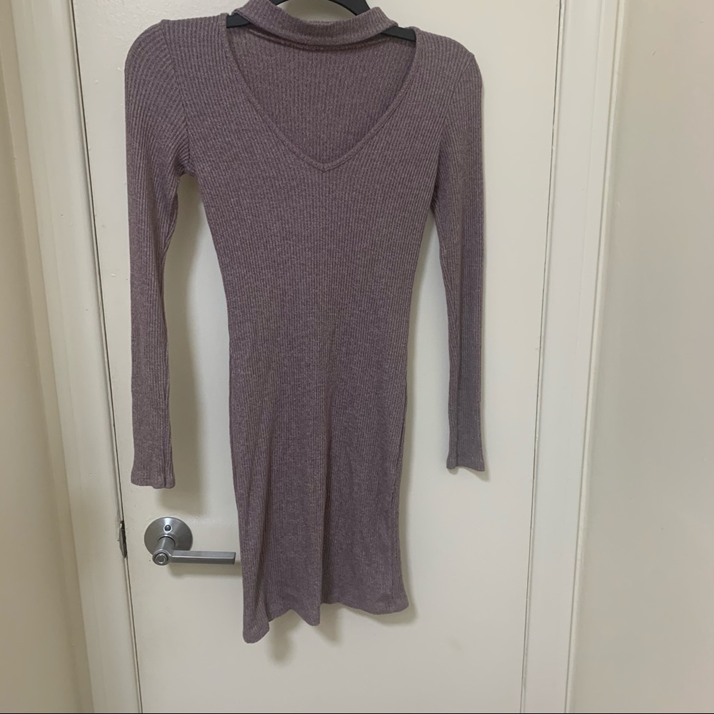 Long Sleeve V-Neck Bodycon Midi Dress, Mauve Bodycon Dress, Long Sleeve Dress - Picture 3 of 6